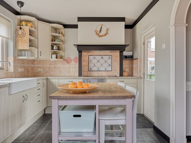 Buurtlaan oost 137, Veenendaal