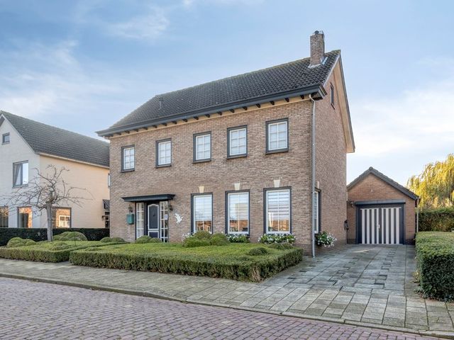 Nobelstraat 7, Nieuw Namen