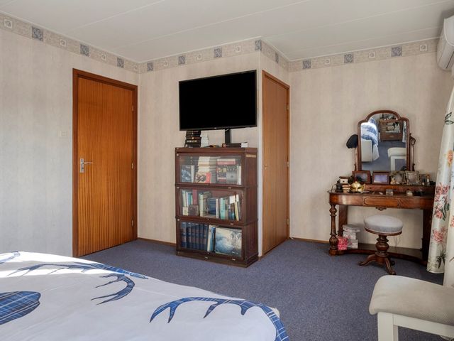 Nobelstraat 7, Nieuw Namen