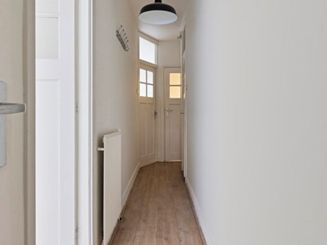 Luzacstraat 11B, Rotterdam