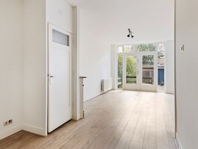 Luzacstraat 11B, Rotterdam