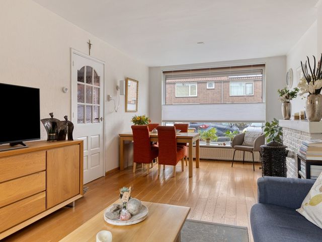 Mauvestraat 12, Zwijndrecht