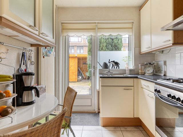 Mauvestraat 12, Zwijndrecht