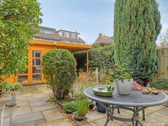 Mauvestraat 12, Zwijndrecht