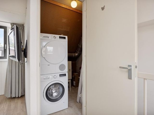 Salamander 75, Amstelveen