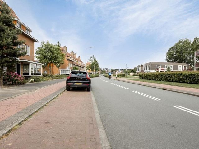 Salamander 75, Amstelveen