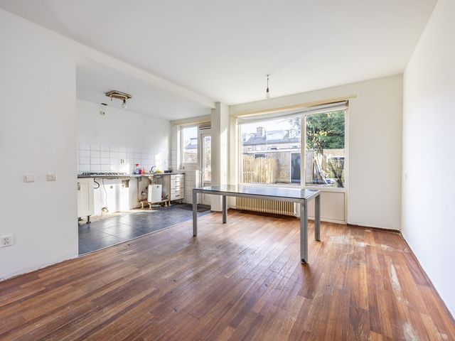 Amestelle 245, Zwanenburg