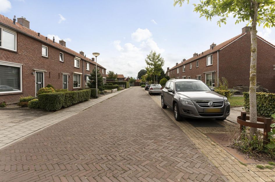 K.P.van der Veldestraat 25