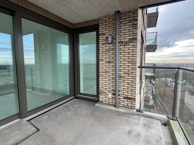 Escamplaan 868X, Den Haag