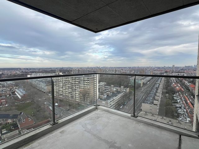 Escamplaan 868X, Den Haag