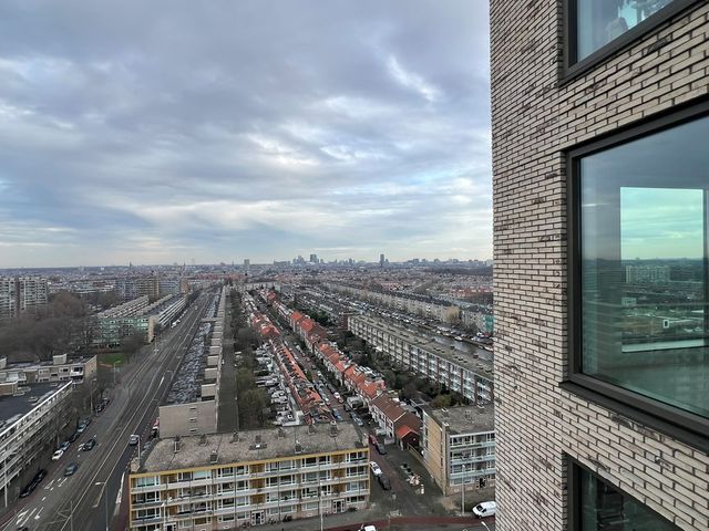 Escamplaan 868X, Den Haag