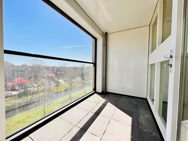 Laakweg 23R, 's-Gravenhage