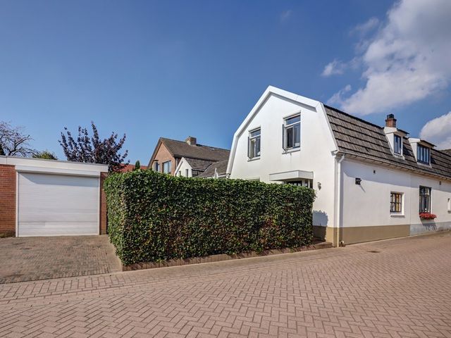 Elzenstraat 2, Millingen aan de Rijn