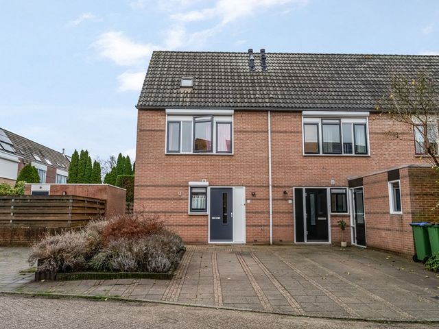 Edendreef 73, Ede