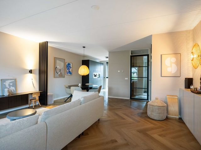 De Velden 46, Drachten