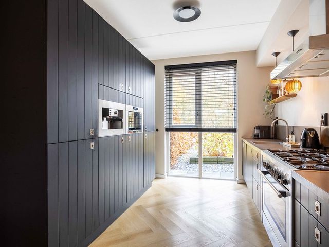 De Velden 46, Drachten