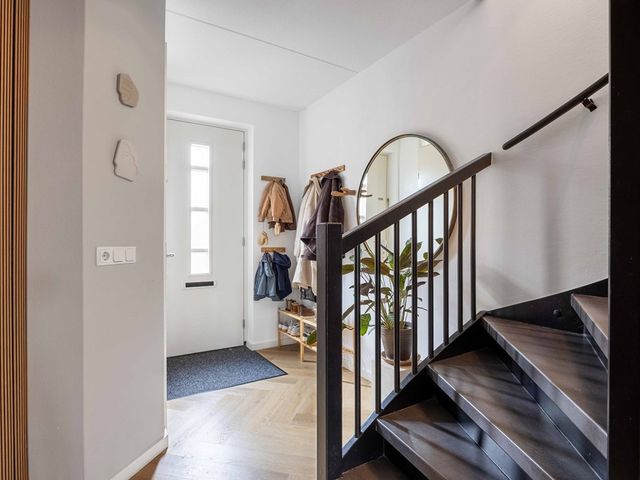 De Velden 46, Drachten