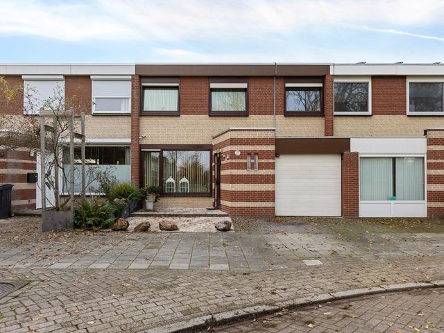 Koning Markweg 25, Eindhoven