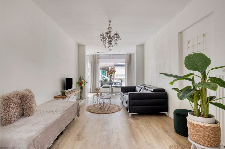 Frans van Waesberghestr 16