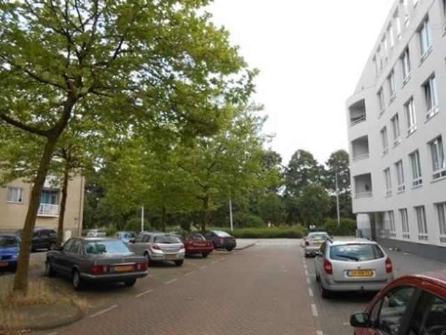 Dickenslaan ONG, Amsterdam