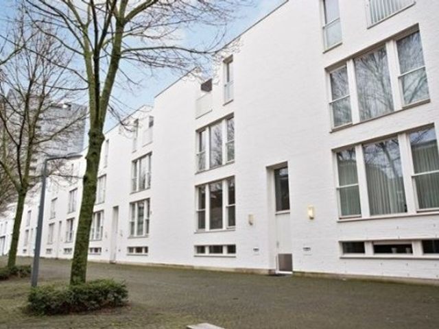 Lage Barakken ONG, Maastricht