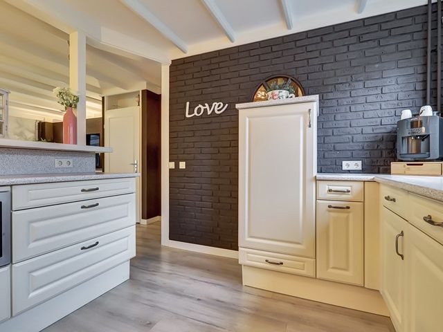 Allebéstraat 1, Ede