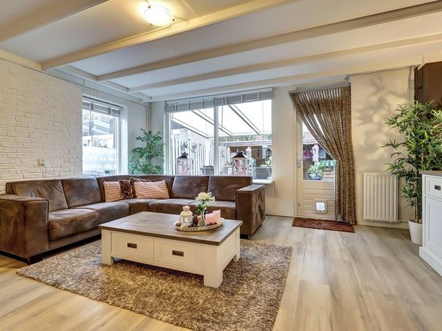 Allebéstraat 1, Ede