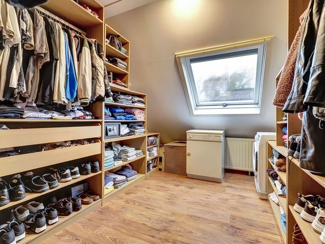 Allebéstraat 1, Ede