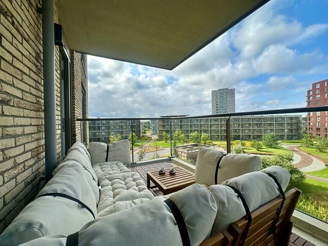 Escamplaan 870K, Den Haag