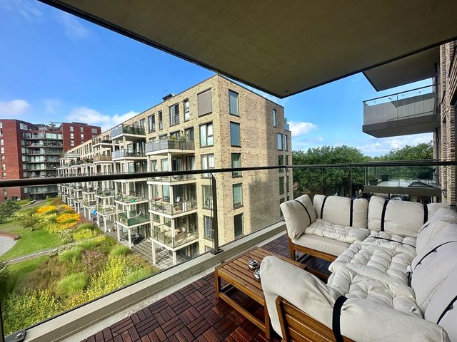 Escamplaan 870K, Den Haag