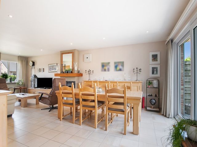 Wilhelminastraat 113A, Sint Jansteen