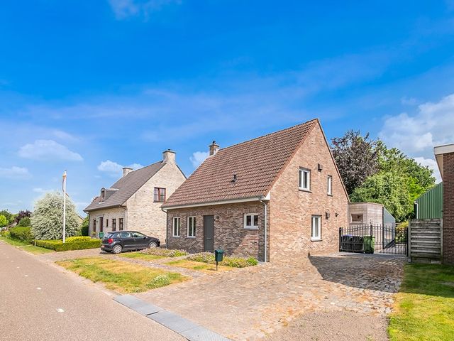 Wilhelminastraat 113A, Sint Jansteen