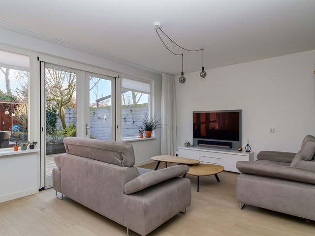 Leeuwerik 25, Bunschoten-Spakenburg