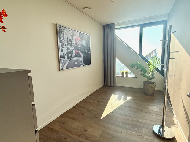 Anna Van Buerenplein 272, Den Haag