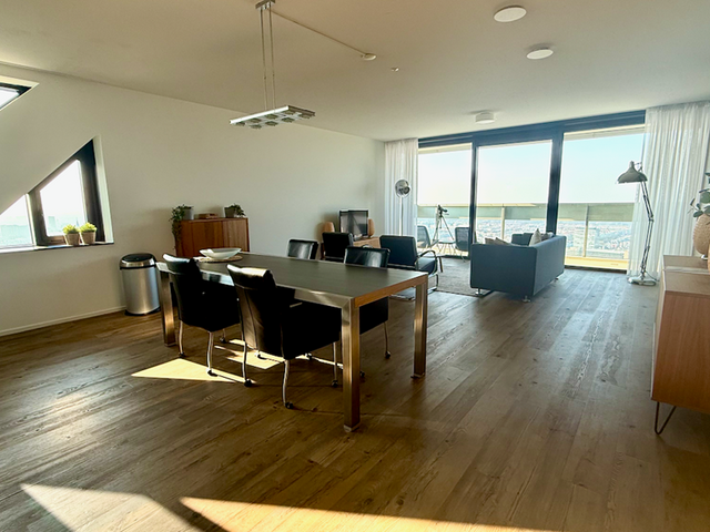 Anna Van Buerenplein 272, Den Haag