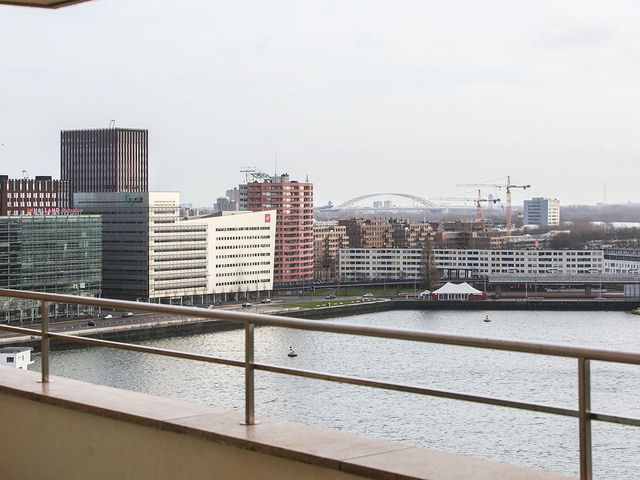 Van der Hoevenplein 61, Rotterdam