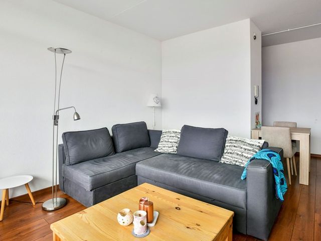 De Lemzijde 6, Emmen