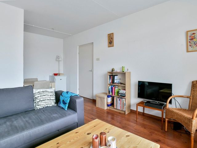 De Lemzijde 6, Emmen