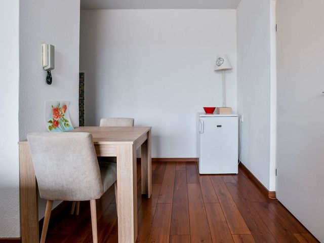 De Lemzijde 6, Emmen