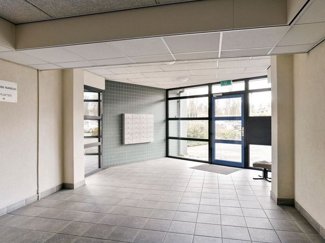 De Lemzijde 6, Emmen