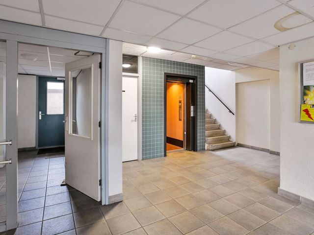 De Lemzijde 6, Emmen