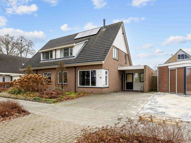 Alberdaweg 21, Marum