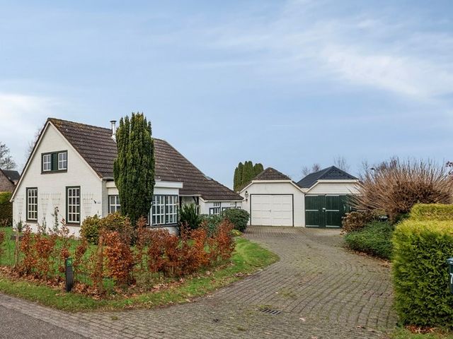 Parallelweg 78, De Krim