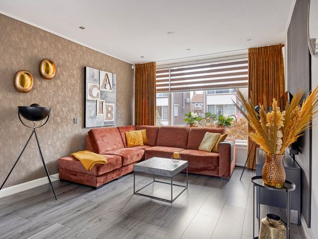 Vlietstraat 21, Schelluinen