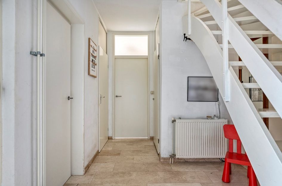 Dokter Hiemstralaan 36