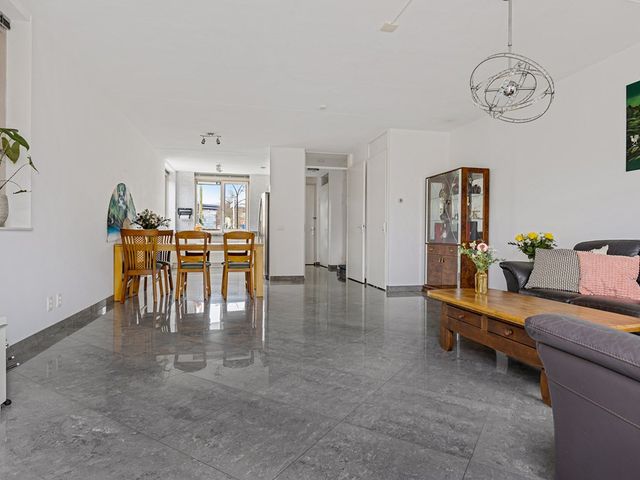 Hanzeboulevard 117, Hooglanderveen