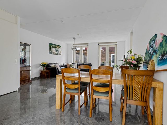 Hanzeboulevard 117, Hooglanderveen