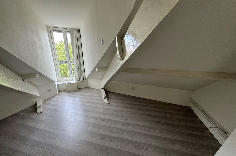 Gedempte Zuiderdiep 32