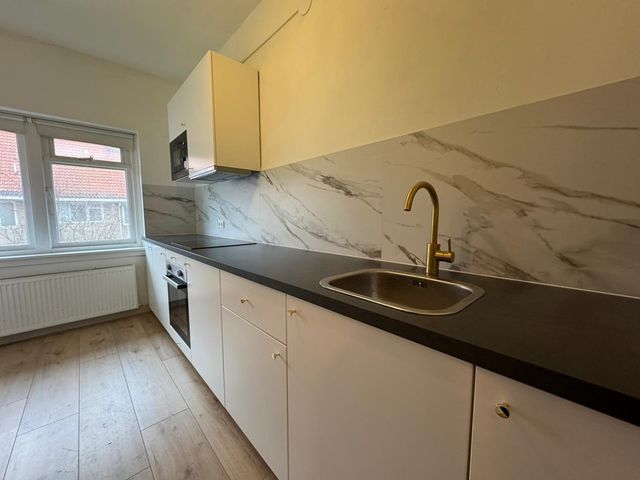 Ambonstraat 7b, Groningen