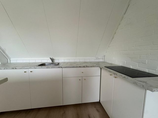 Ambonstraat 7b, Groningen